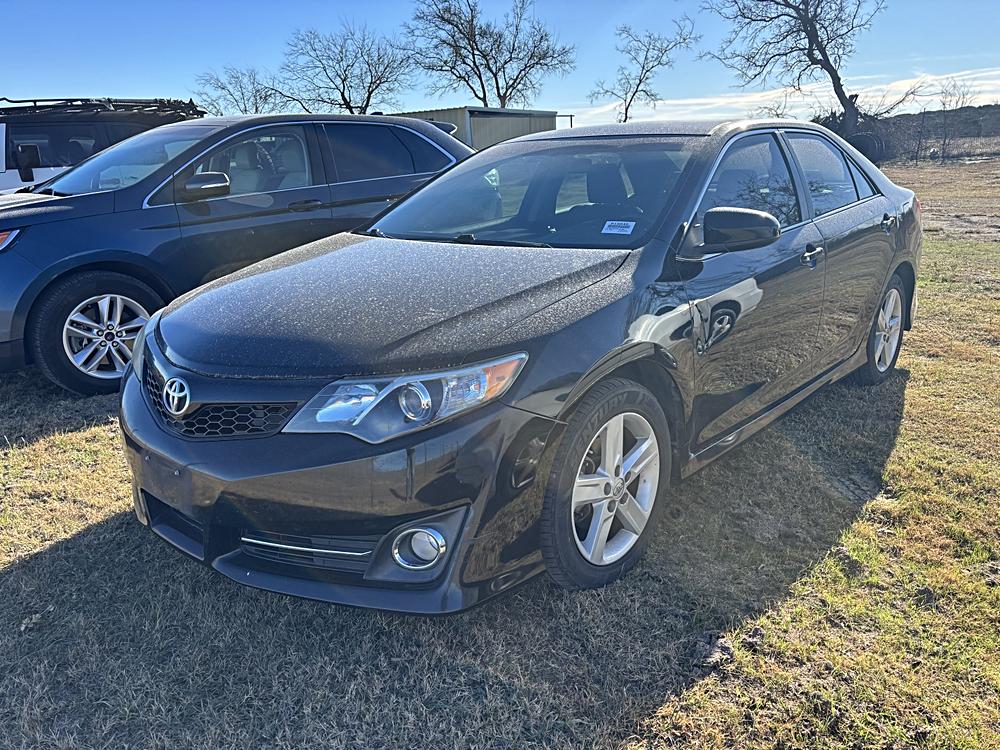 2014 Toyota Camry SE