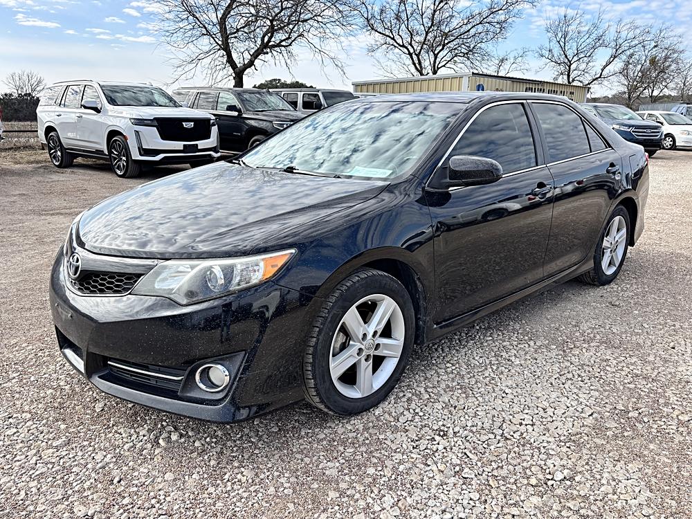 2014 Toyota Camry SE