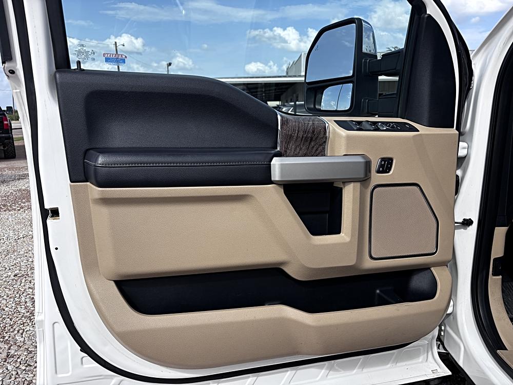 2019 Ford F-250 Super Duty Lariat - Photo 17