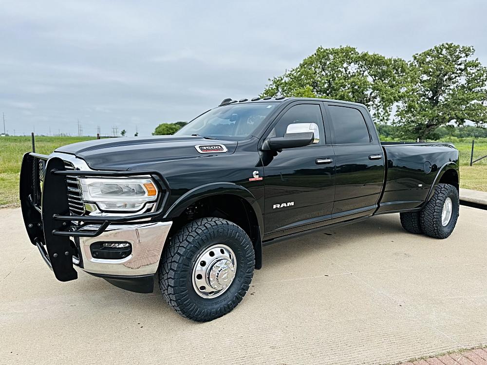 2022 RAM 3500 Laramie 4X4 Crew Cab LWB's photo