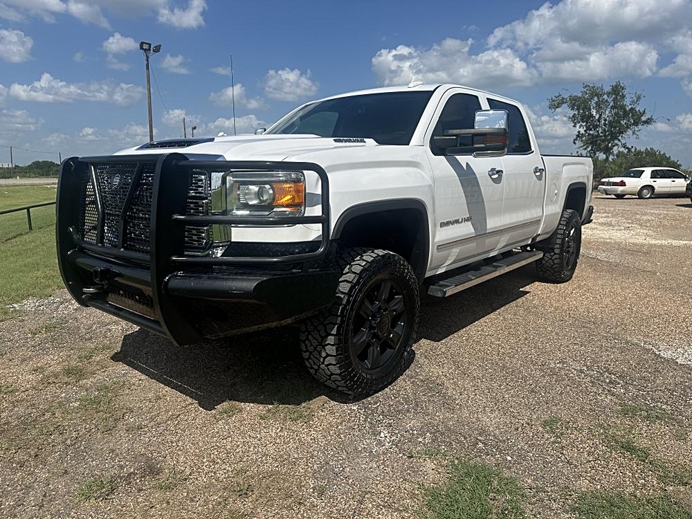 2019 GMC Sierra 4WD Crew Cab Standard Box Denali's photo