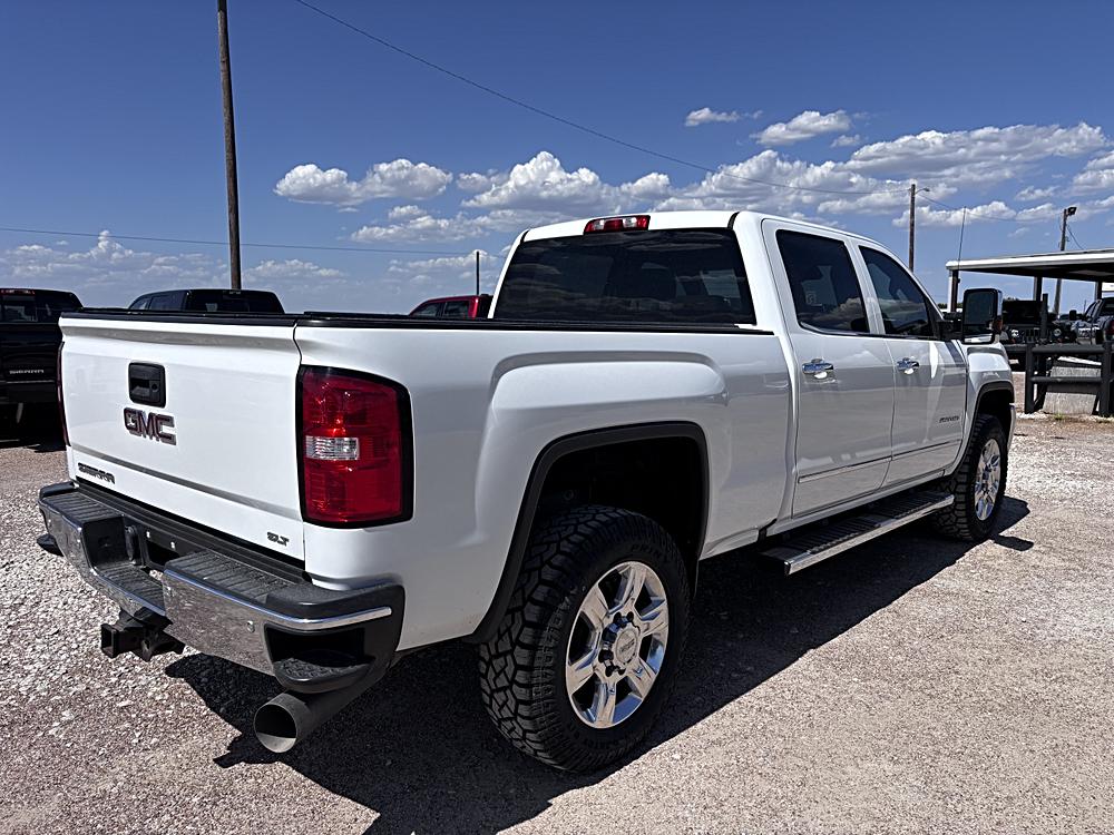 2018 GMC Sierra 2500HD SLT - Photo 6
