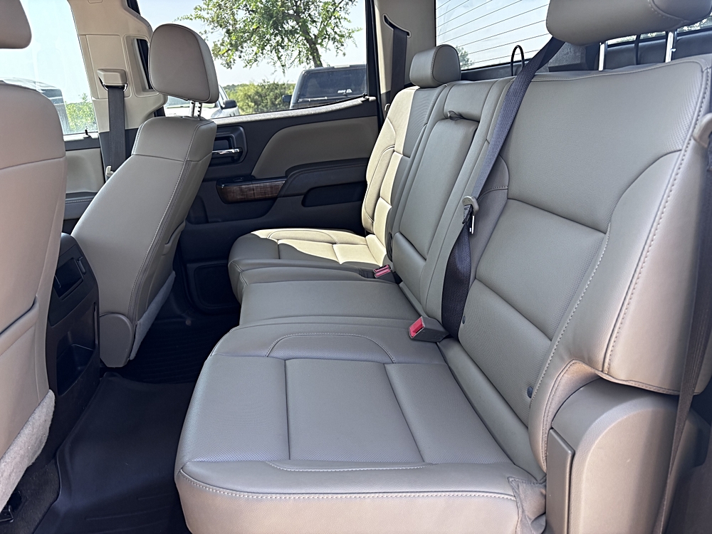 2018 GMC Sierra 2500HD SLT - Photo 16