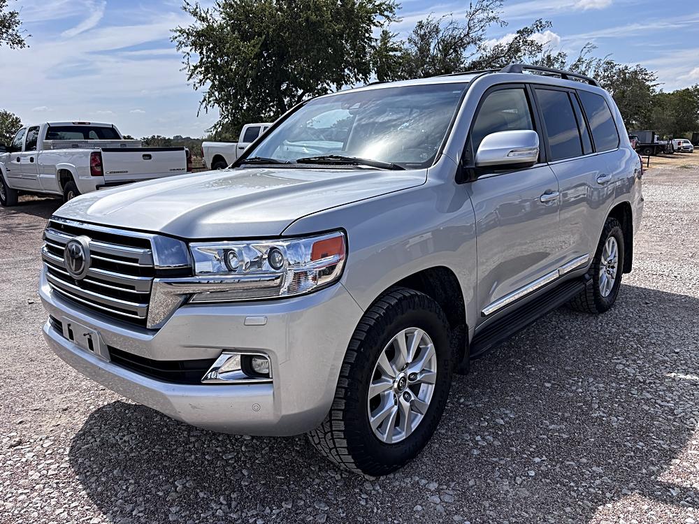 2016 Toyota Land Cruiser