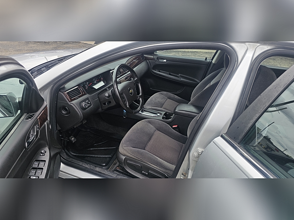 2013 Chevrolet Impala LT - Photo 6