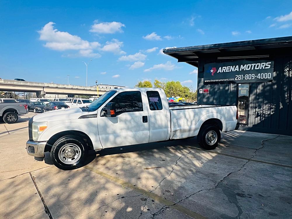 2011 Ford F-250 Super Duty XL