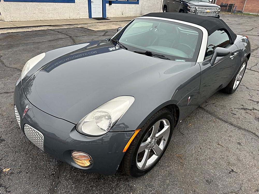 2008 Pontiac Solstice Base