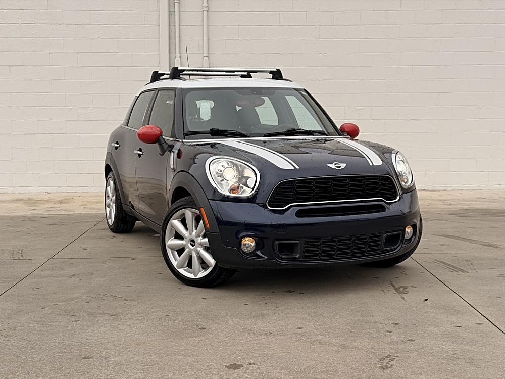 2013 MINI Countryman Countryman S's photo