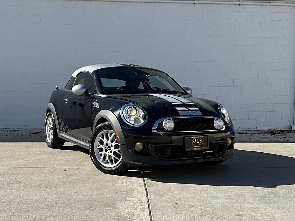 2013 MINI Cooper S's photo