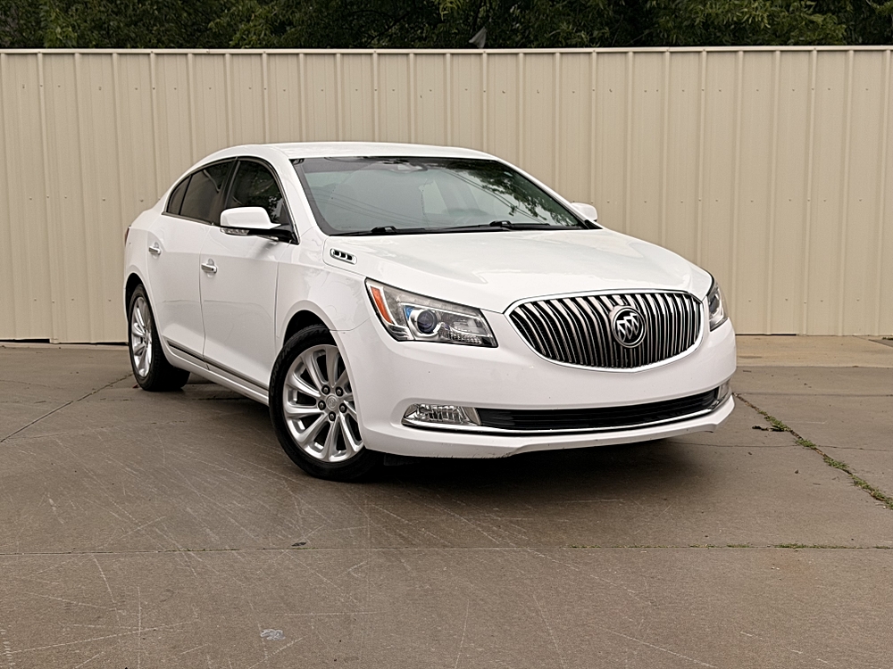 2015 Buick LaCrosse Leather's photo