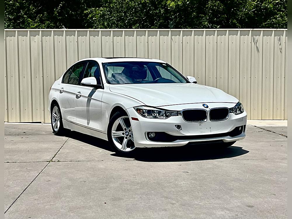 2014 BMW 3 Series 328i Sedan SULEV's photo