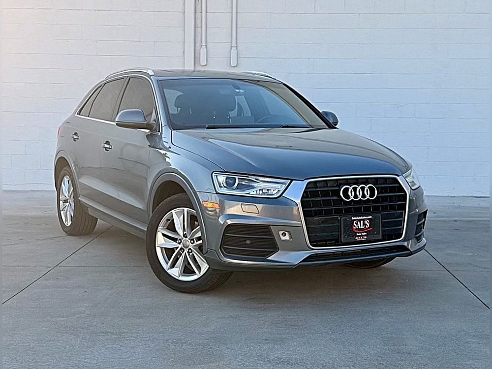 2016 Audi Q3 Premium Plus's photo