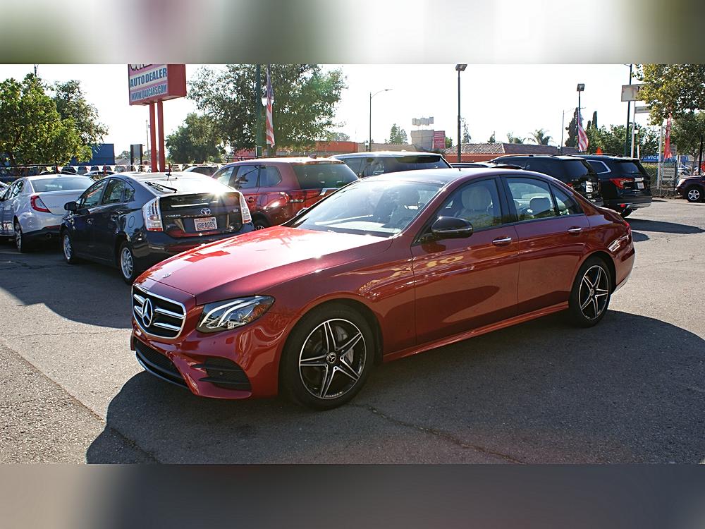 2019 Mercedes-Benz E-Class E300 - Photo 8
