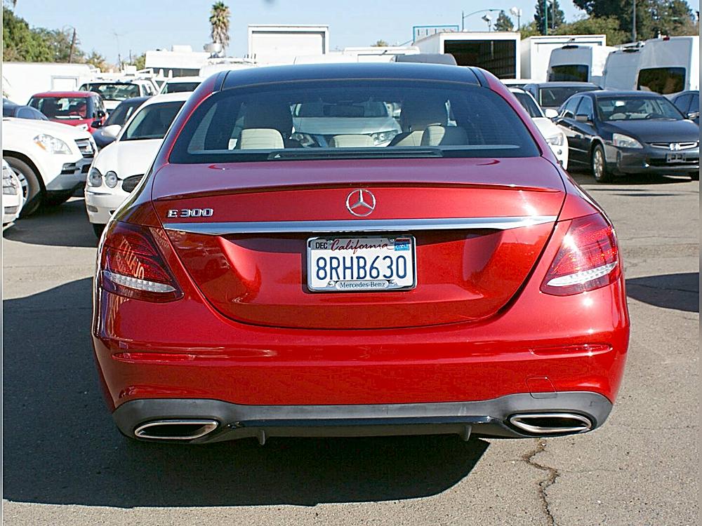 2019 Mercedes-Benz E-Class E300 - Photo 10