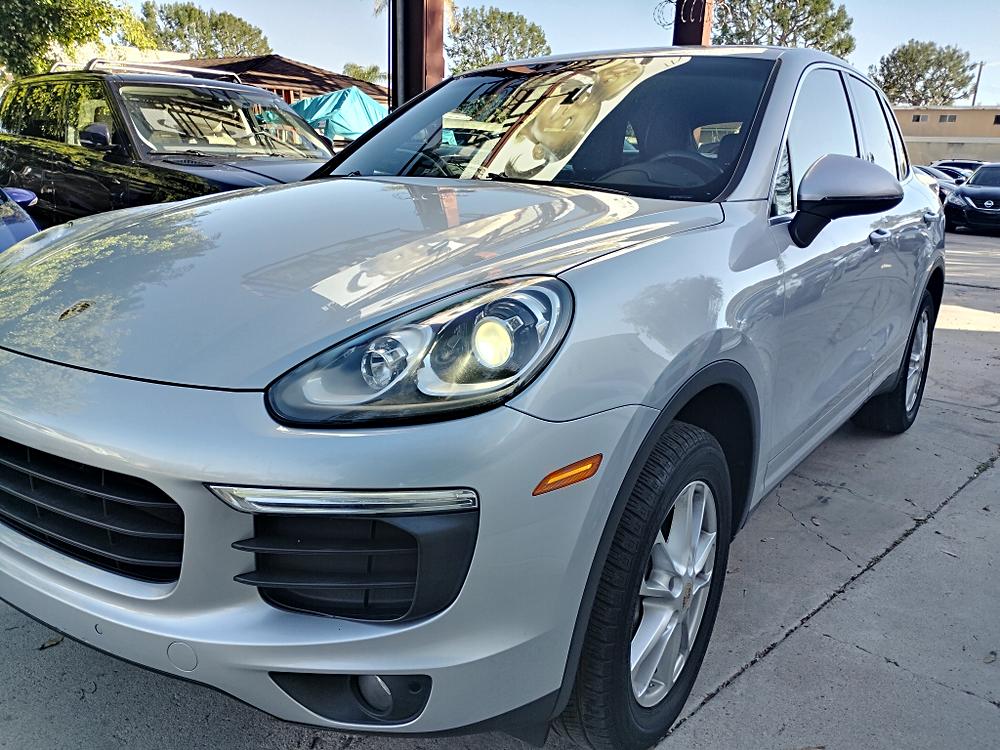 2016 Porsche Cayenne Base