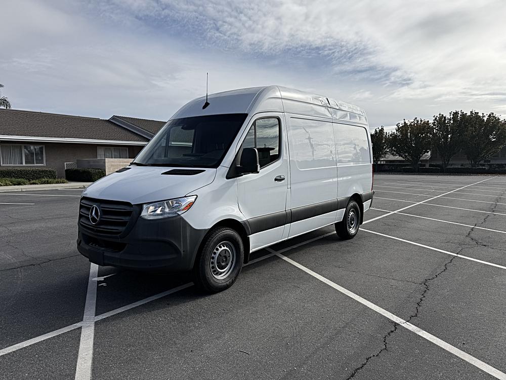 2021 Mercedes-Benz Sprinter Cargo Van Base's photo