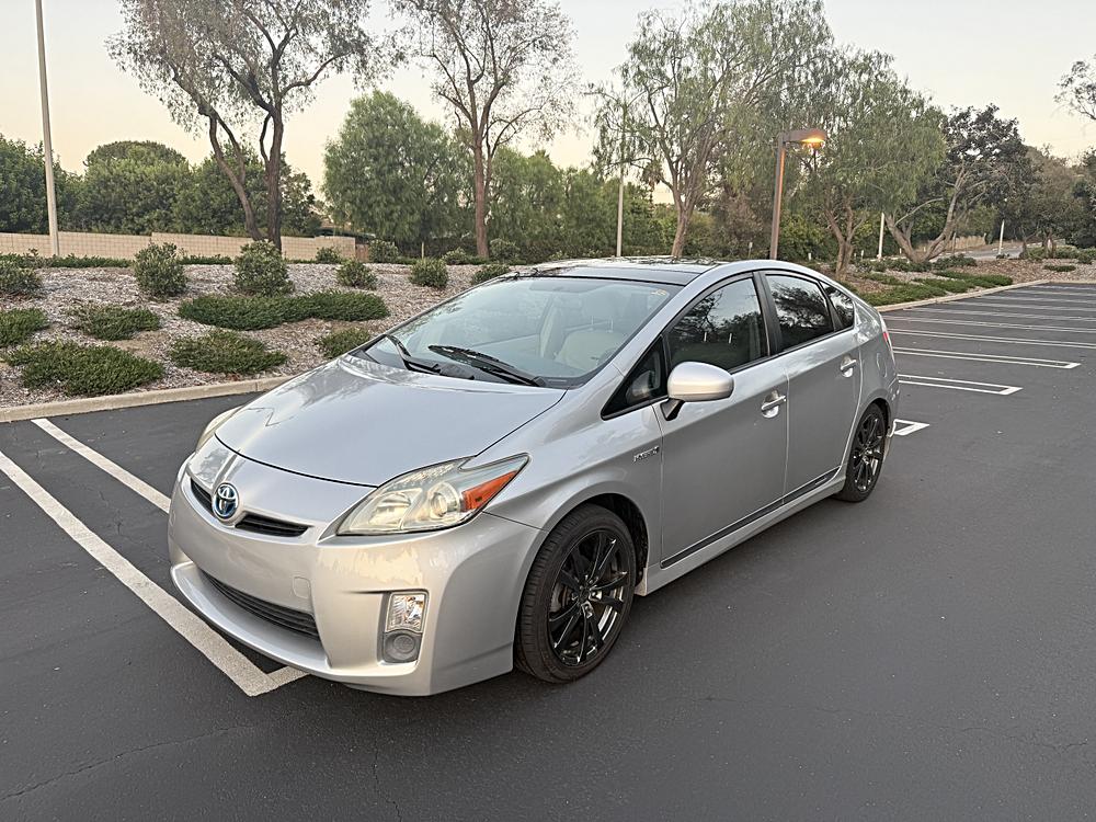 2011 Toyota Prius I