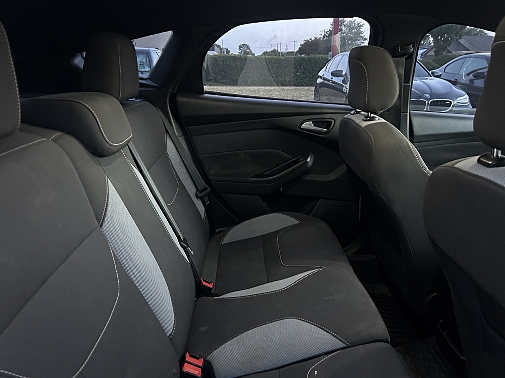 2018 Ford Focus ST - Photo 18