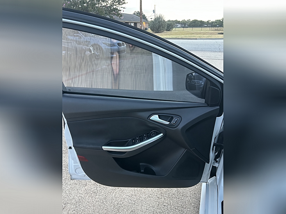 2018 Ford Focus ST - Photo 19