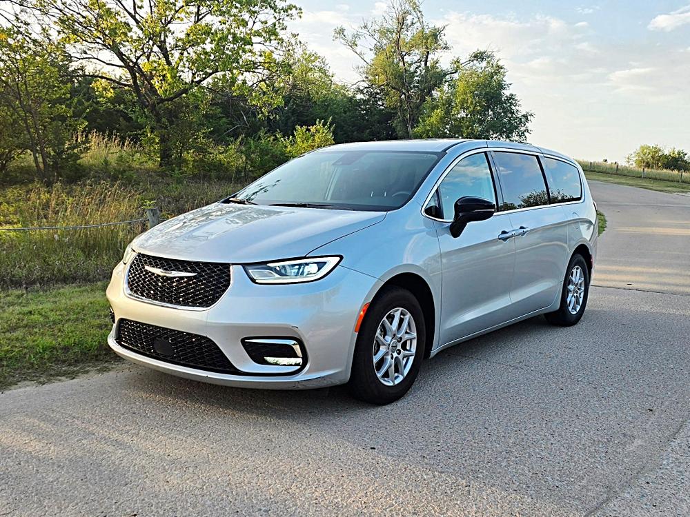 2024 Chrysler Pacifica