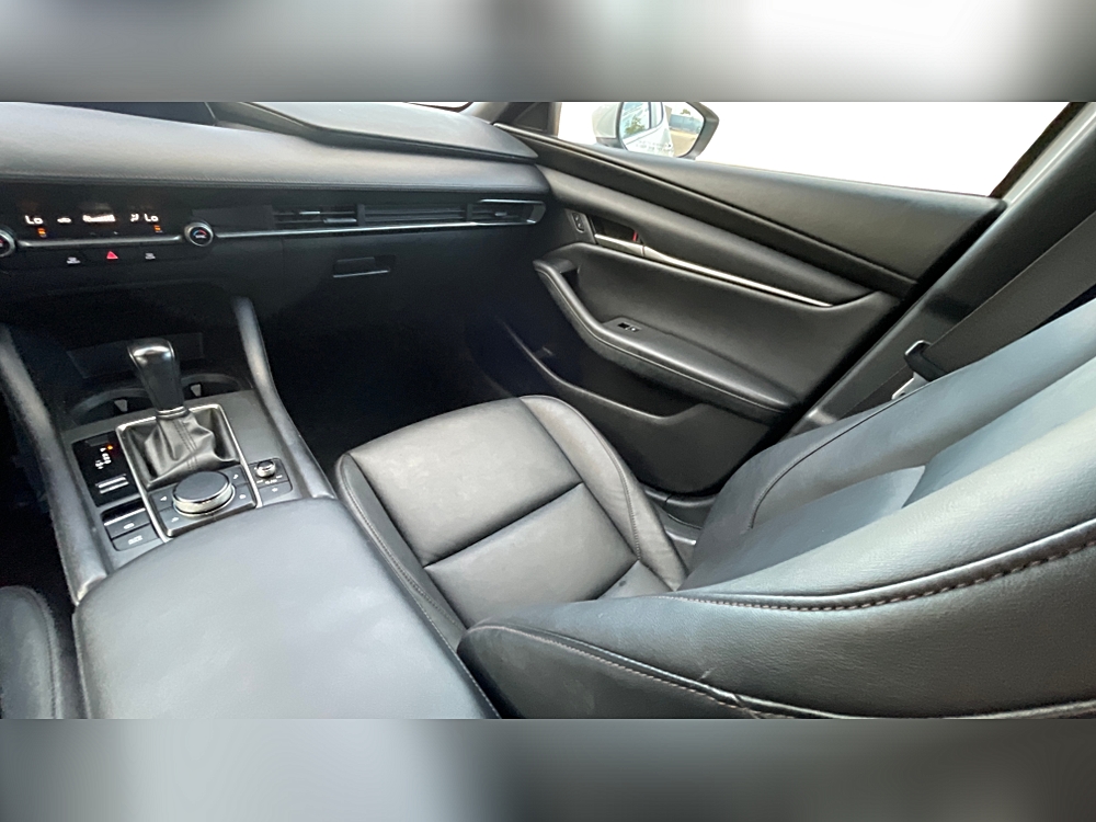 2022 Mazda Mazda3 Select - Photo 17