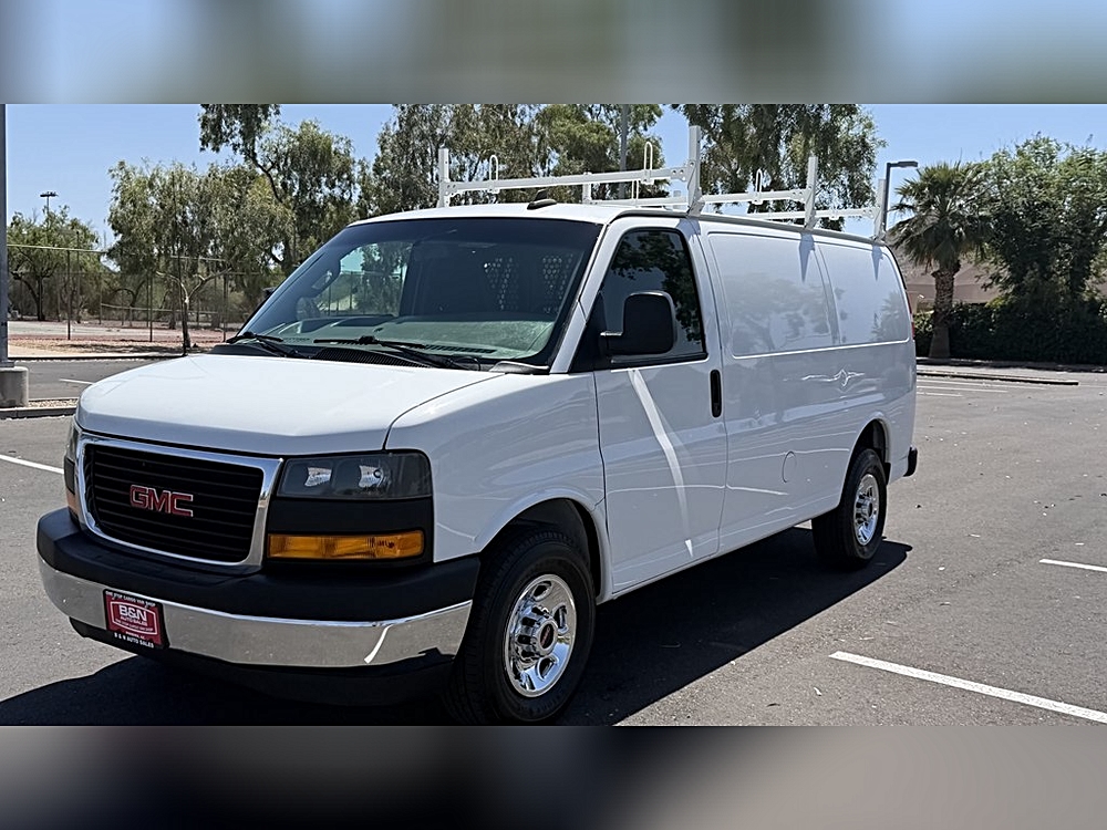 2019 GMC Savana 2500's photo
