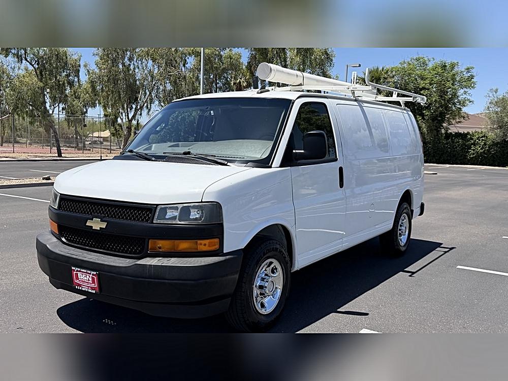 2018 Chevrolet Express 2500 Work Van HD's photo