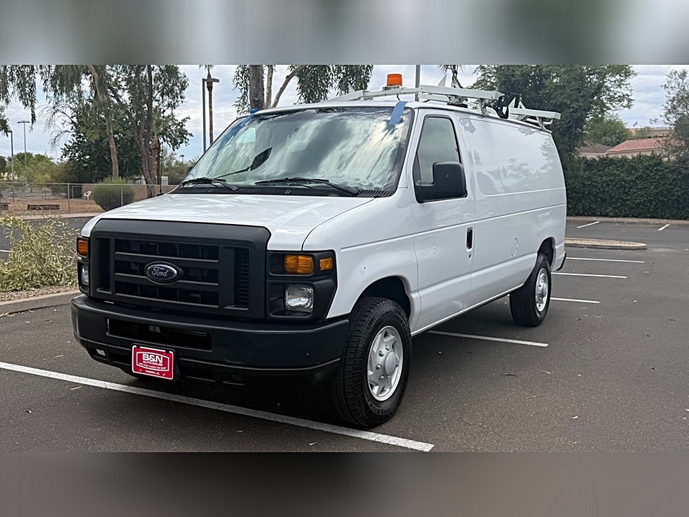 2008 Ford E-Series E-250 Van's photo