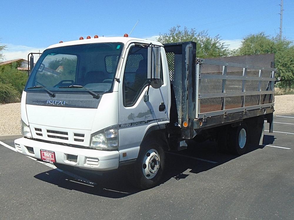 2006 Isuzu NPR