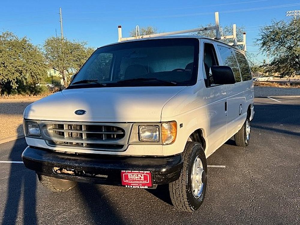 1999 Ford Econoline Wagon XLT