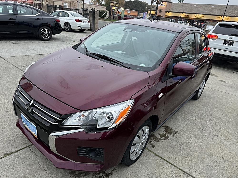 2024 Mitsubishi Mirage ES's photo