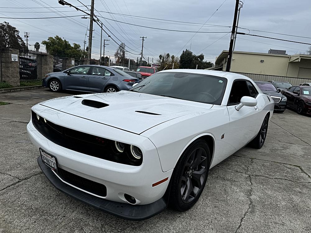 2019 Dodge Challenger Scat Pack's photo