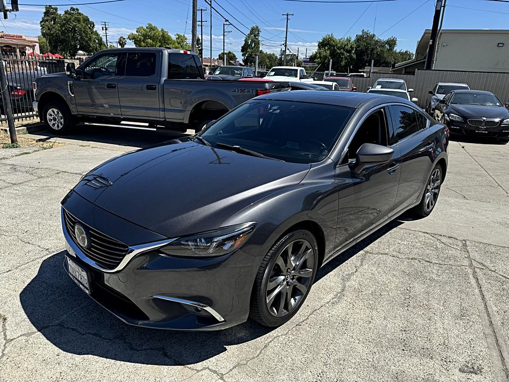 2016 Mazda EZ-6 i Grand Touring Auto's photo