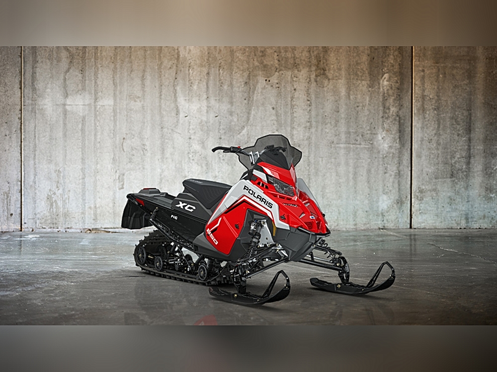 2027 Polaris 850 Switchback XC 146 Indy Red 1.35 7S ES