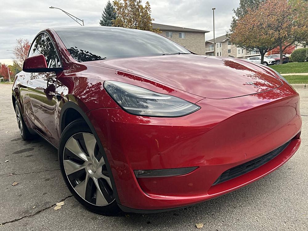 2021 Tesla Model Y Long Range's photo