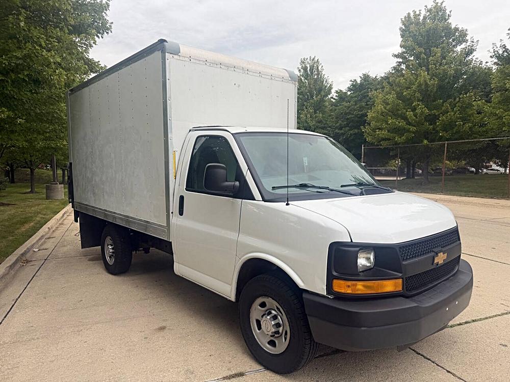 2016 Chevrolet Express Cutaway