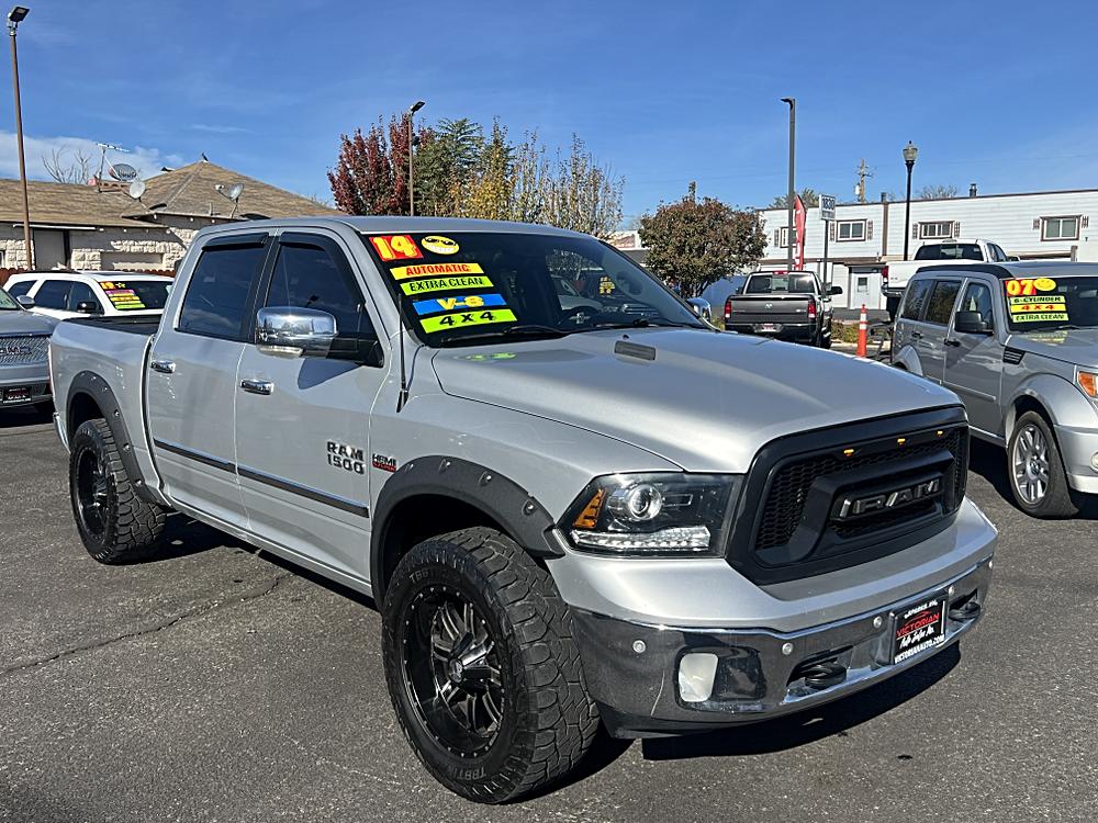 2014 RAM Ram 1500 Pickup Laramie