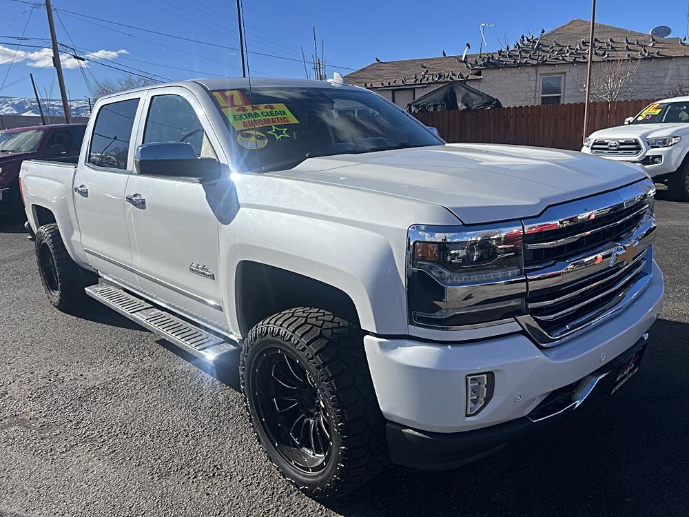 2017 Chevrolet Silverado 1500 High Country's photo