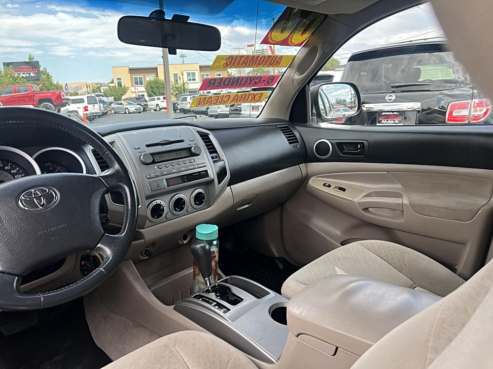 2017 Toyota Tacoma SR5 - Photo 30