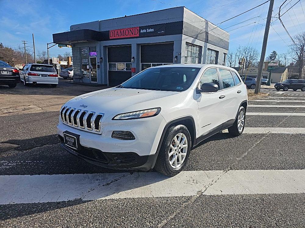 2014 Jeep Cherokee Sport's photo