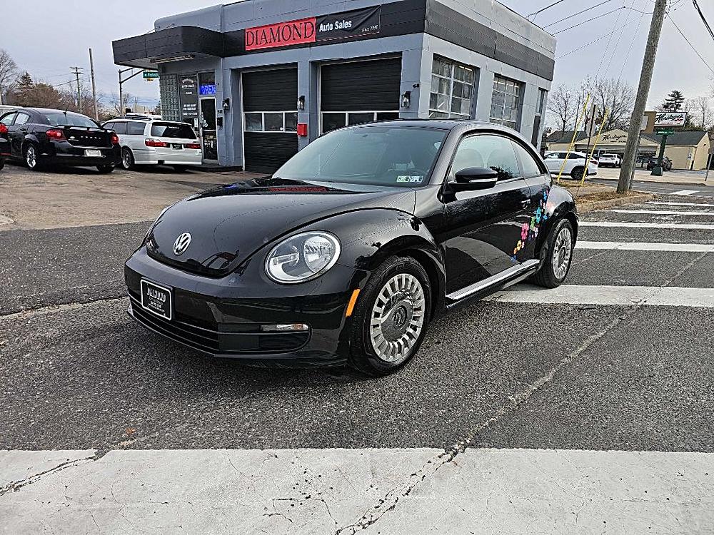 2014 Volkswagen Beetle 2.5's photo
