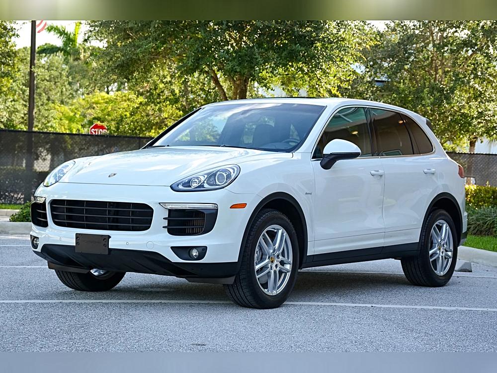 2016 Porsche Cayenne Diesel AWD photo