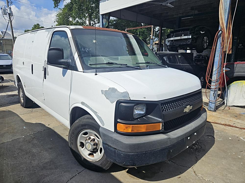 2008 Chevrolet Express 1500 Work Van's photo