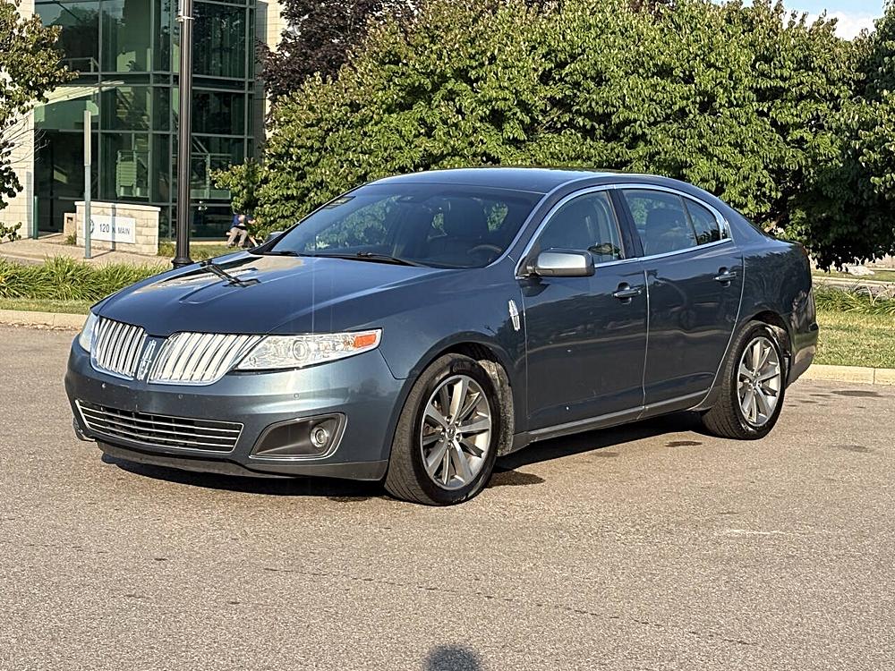 2010 Lincoln MKS