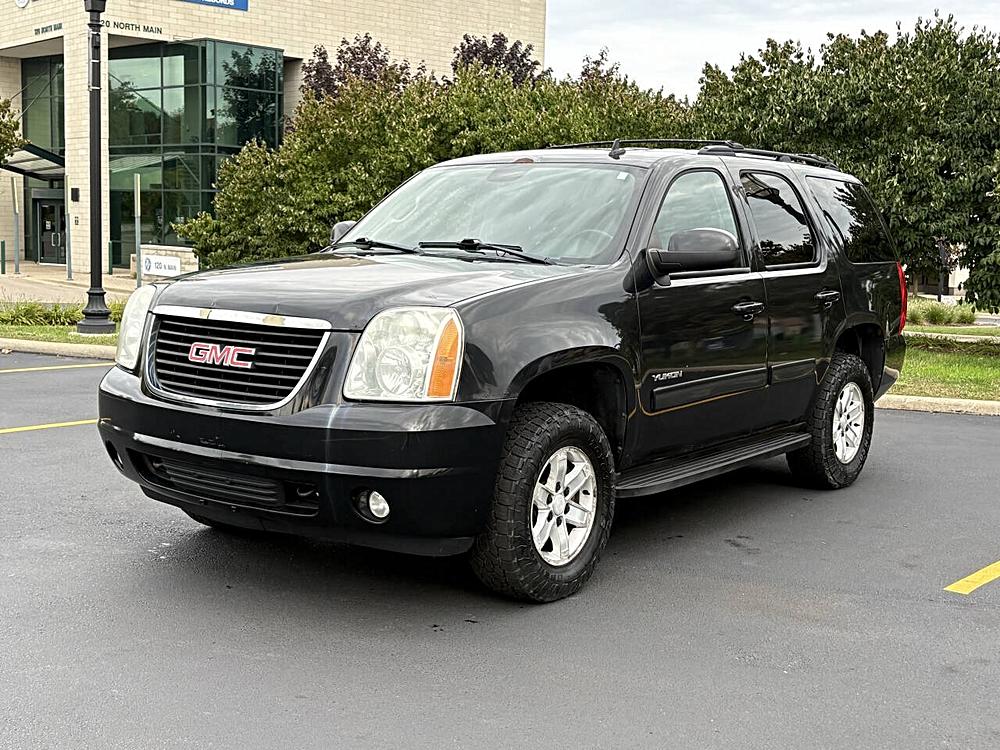 2010 GMC Yukon SLE1