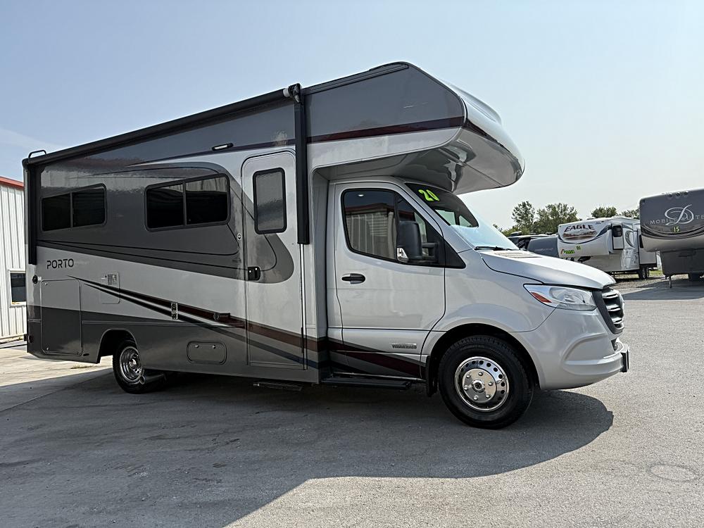 2019 Mercedes-Benz Sprinter Cab Chassis Base