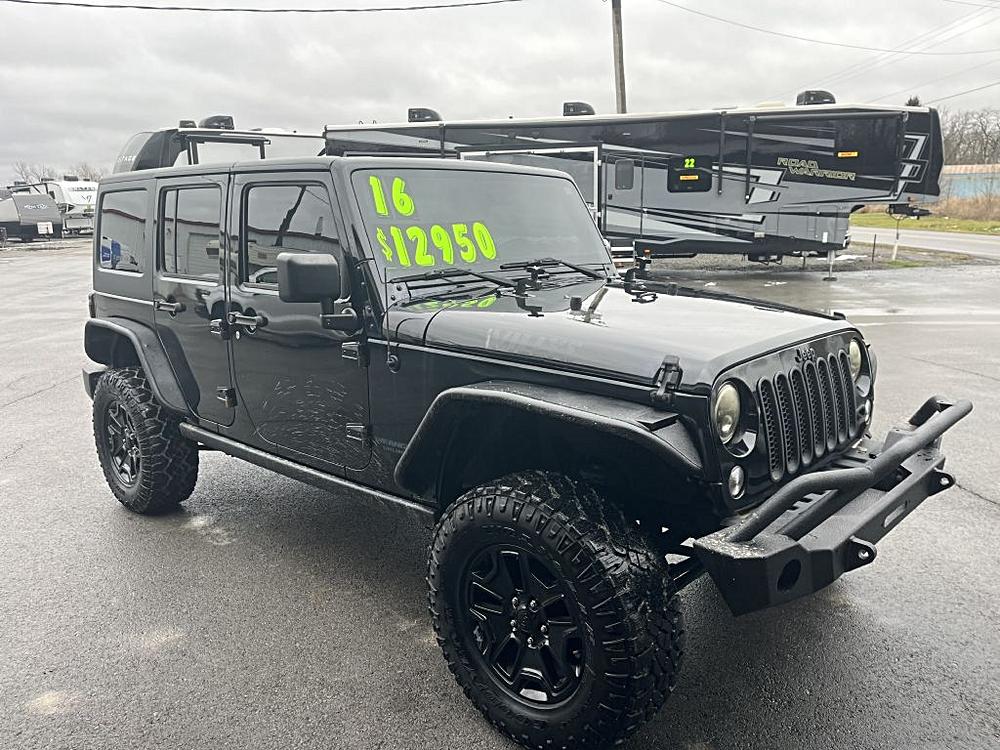 2016 Jeep Wrangler Unlimited Willys Wheeler's photo