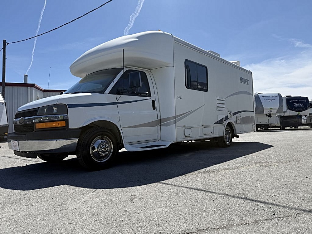 2004 Chevrolet Express 3500 SWB's photo