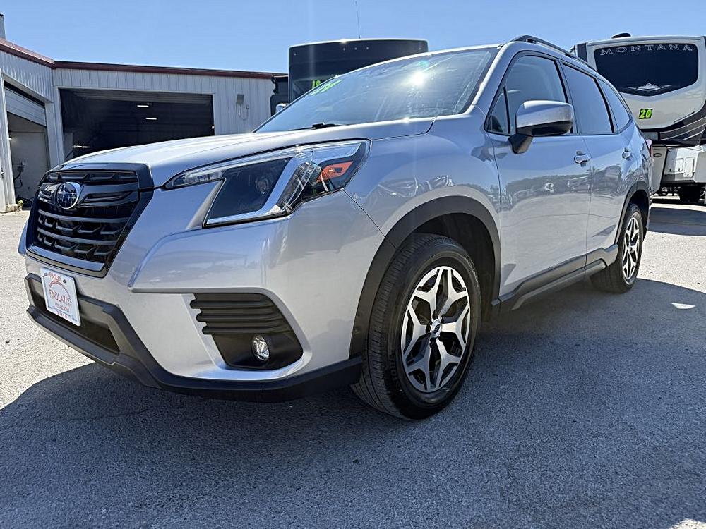 2024 Subaru Forester Premium's photo