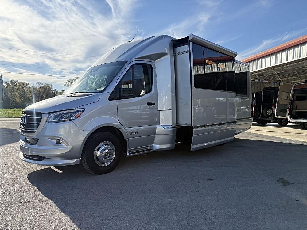 2020 Mercedes-Benz Sprinter Cab Chassis Base